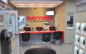 Bridgestone inaugura Centro de Servicios Tigre Daytona 2