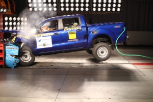 Ford Ranger pasó por los crash test de impacto frontal y lateral LatinNCAP pruebautos.com.ar (4)