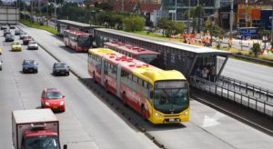 BRT es el Bus de Tránsito Rápido para el sistema de transporte de Quito volvo truck buses pruebautos.com.ar (2)