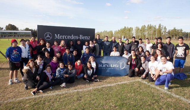 Laureus | Mercedes-Benz | la Fundación y la marca comprometidas con la juventud y el empleo en Argentina