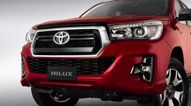 Hilux | Toyota | restyling de la pickup lider